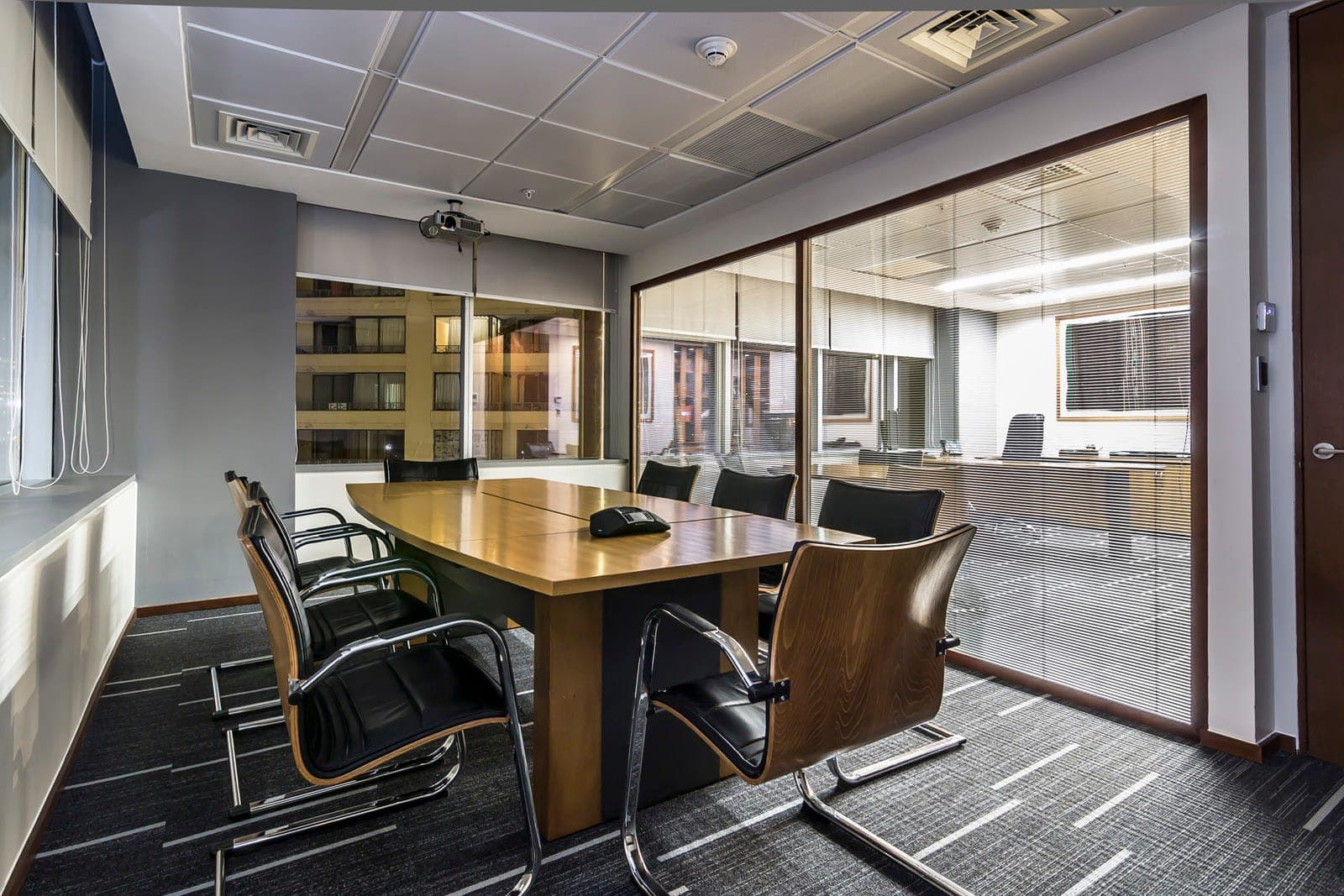 Oficinas Biotoscana — detalle 2