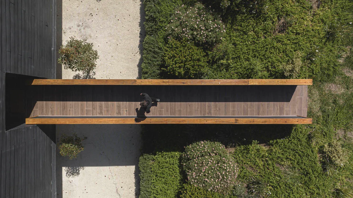 Claustro House — detalle 1