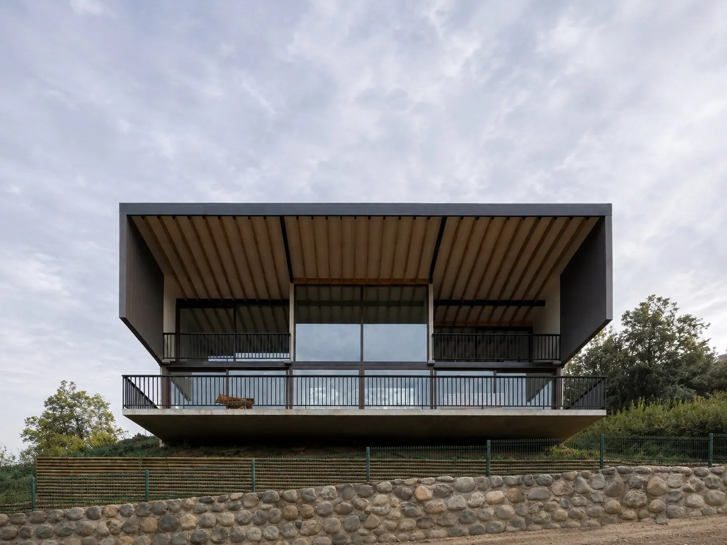 Los Refugios Houses
