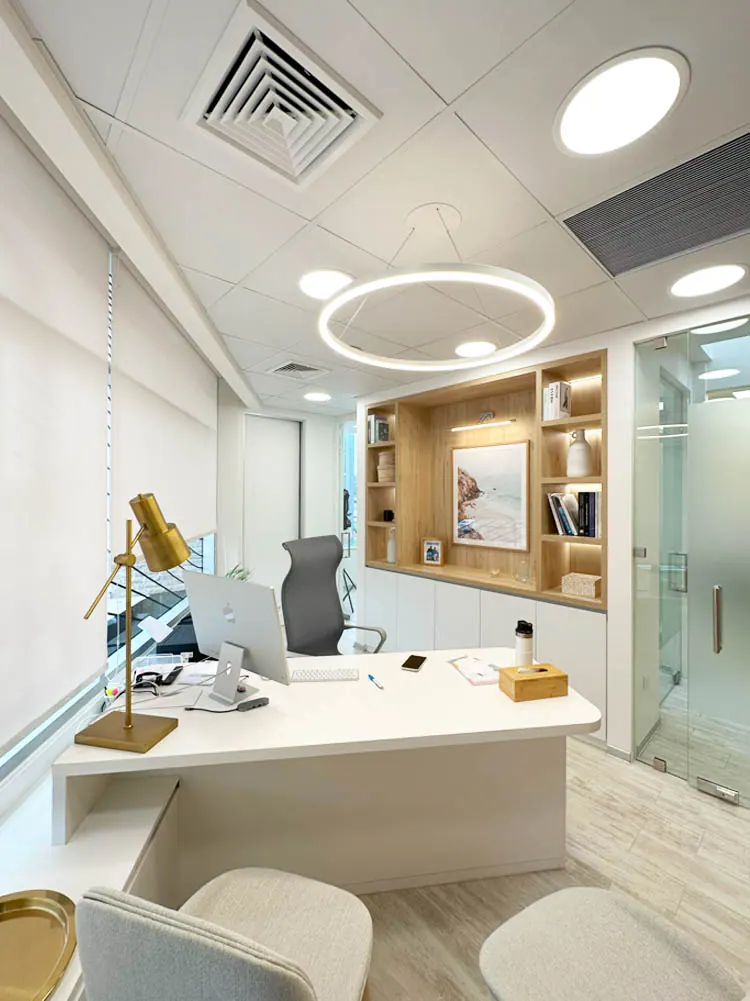 Nou Clinic — detalle 2