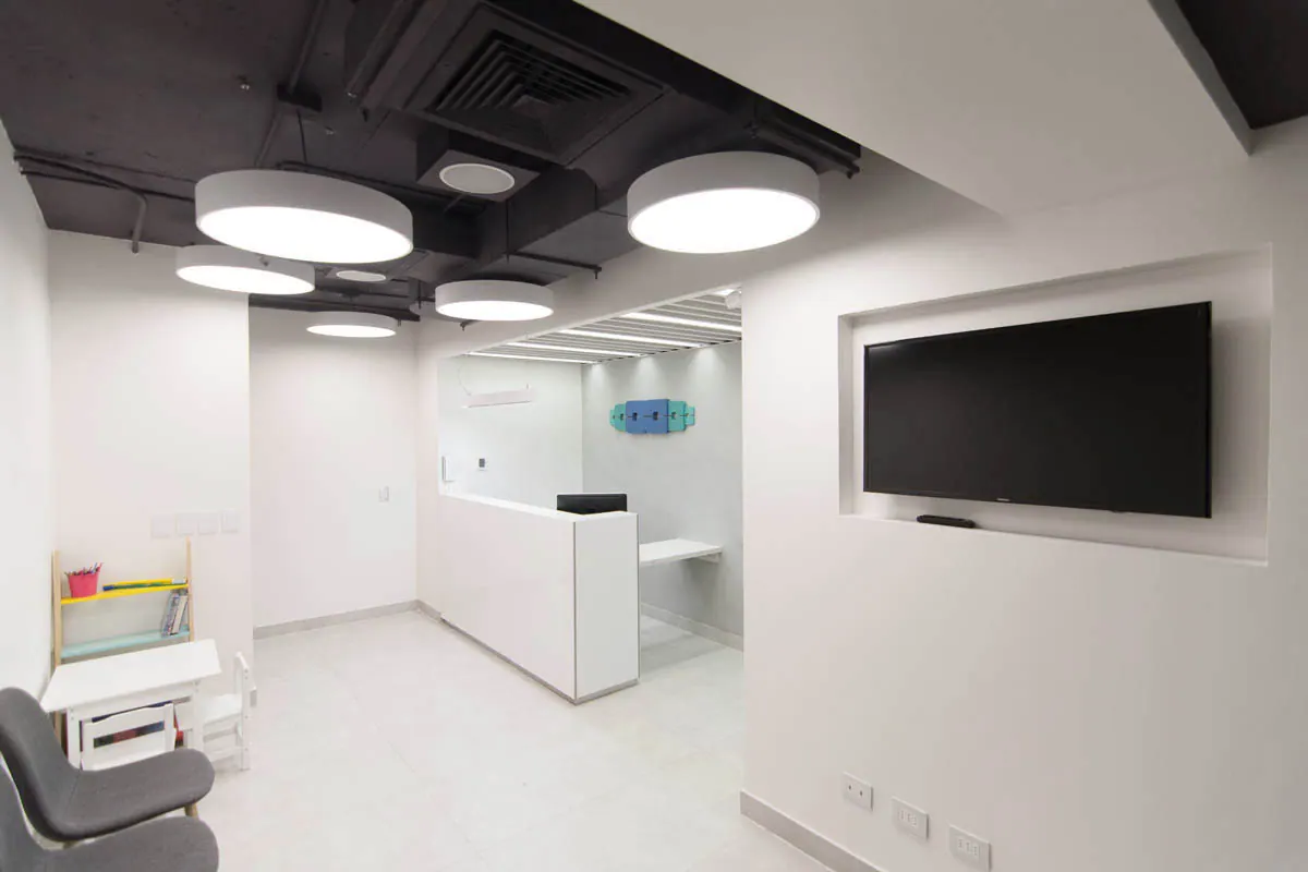 Bioestetica Orthodontics Clinic — detalle 1