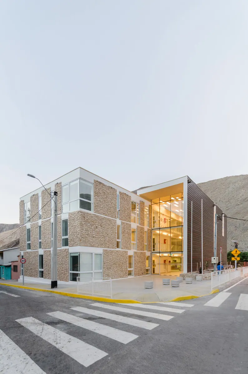 Alto del Carmen City Hall — detalle 1