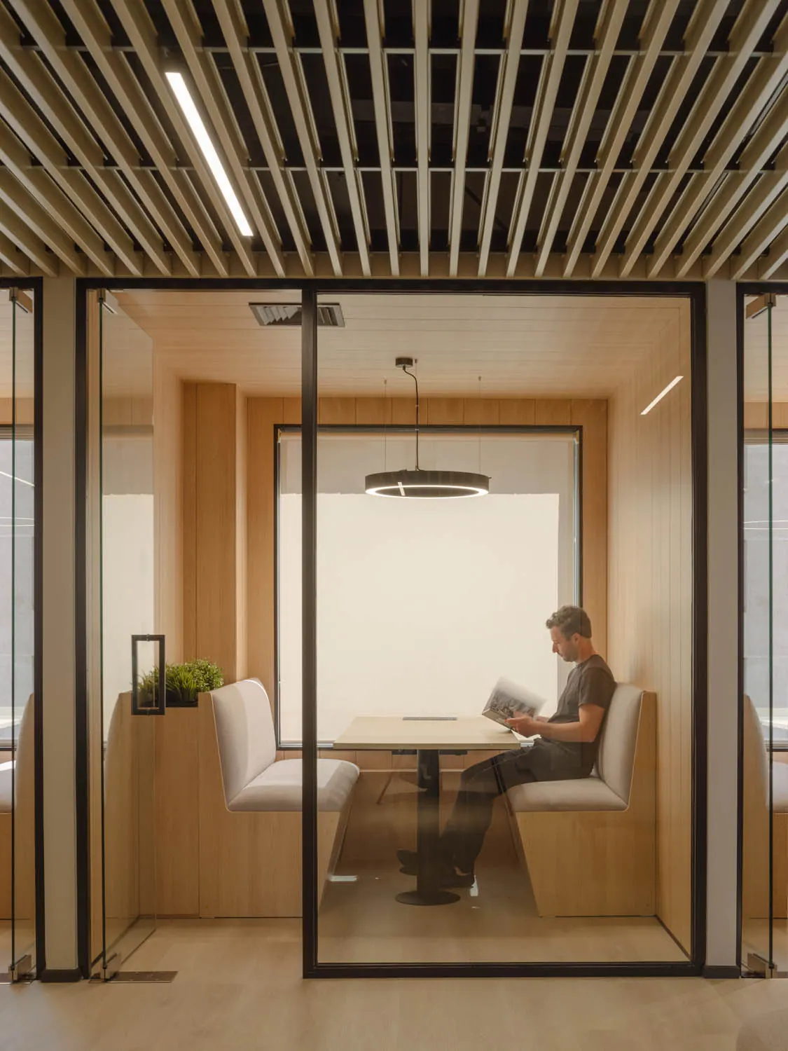 Transtel Nayax Offices — detalle 1