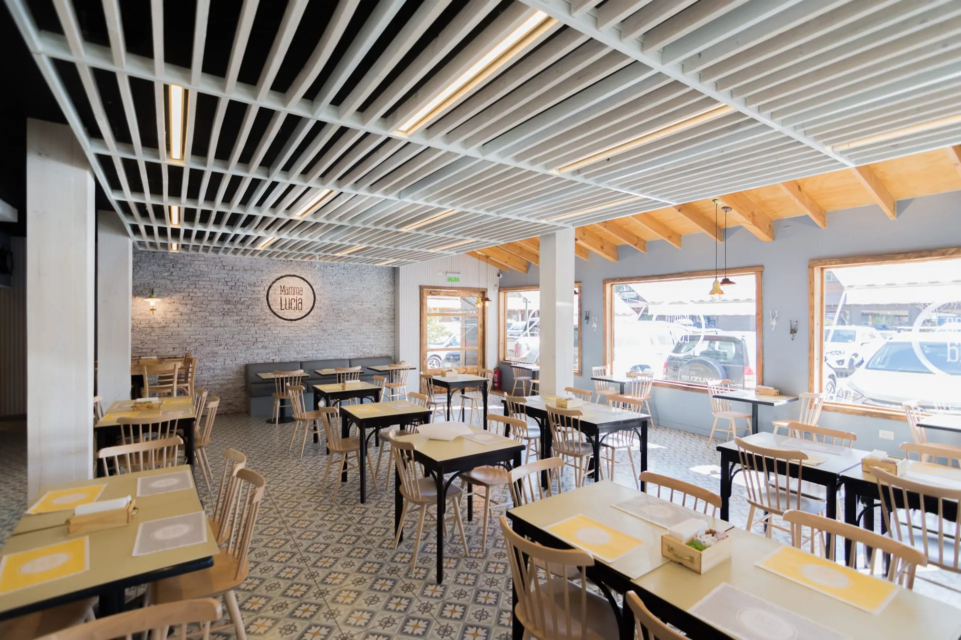 Mamma Lucia Restaurant — detalle 1