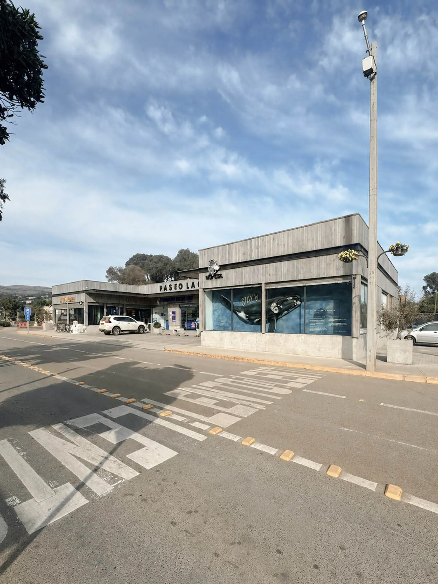 Paseo Laguna Strip Center — detalle 2